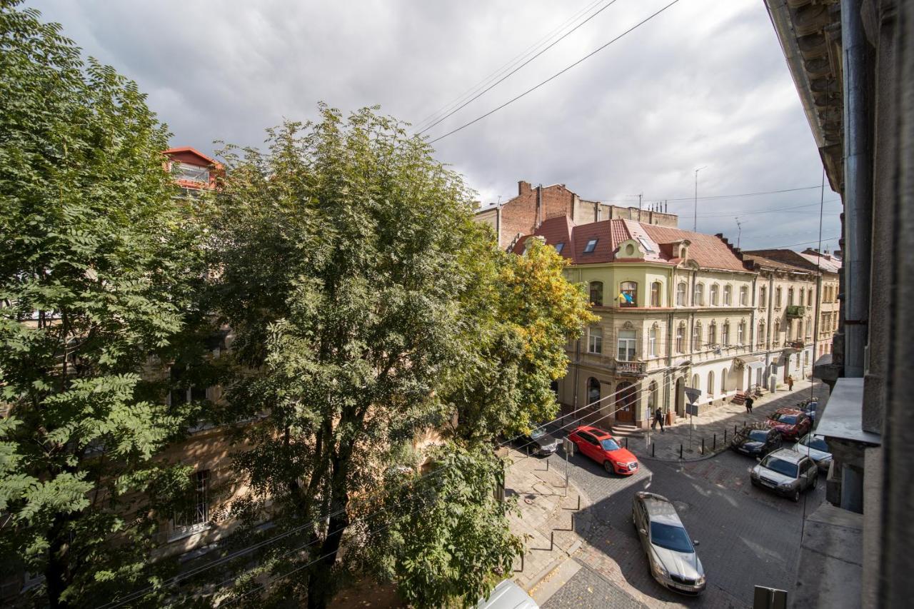 Inshiapartments On Kovzhuna Str Lviv Bagian luar foto